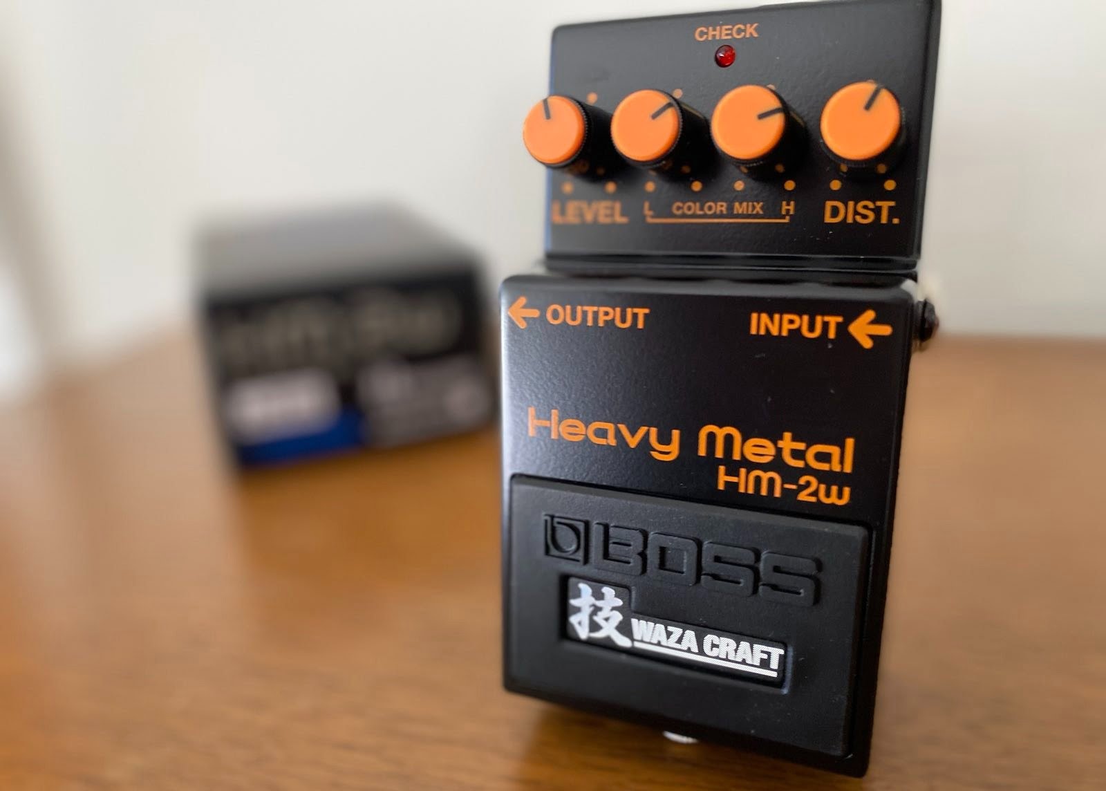 Boss HM-2w