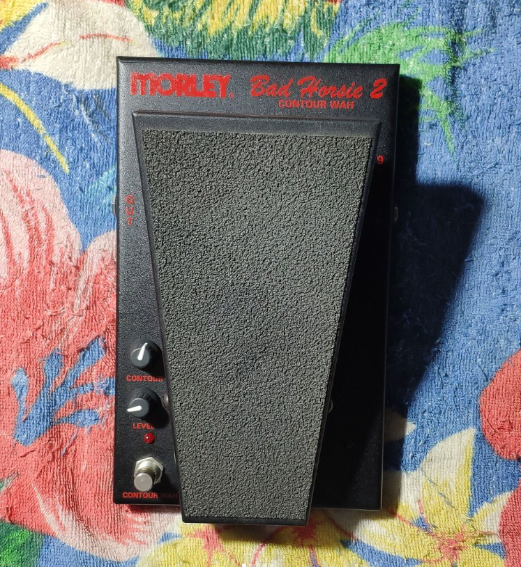 A wah pedal should be part of most Les Paul Custom rigs. A wah pedal should be part of most Les Paul Custom rigs.
