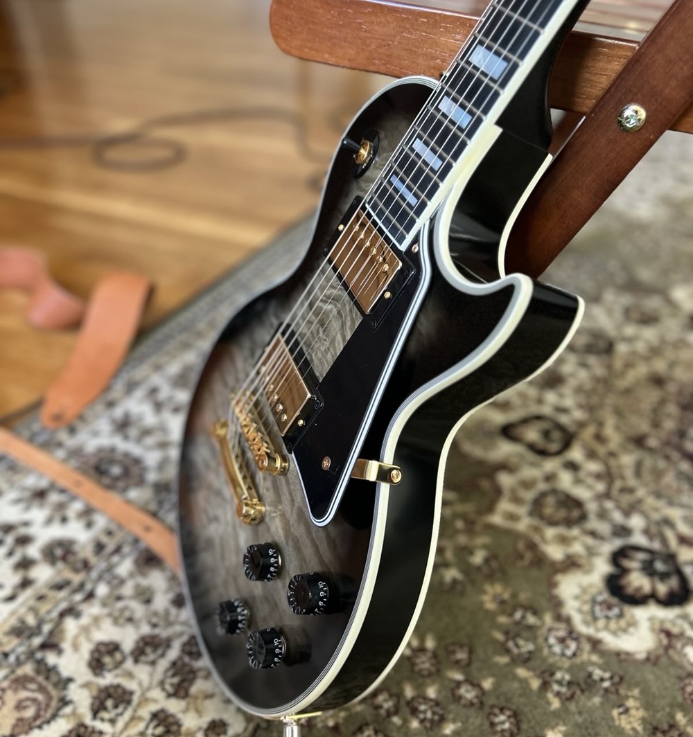 Gibson Les Paul Custom Quilt (side view) Gibson Les Paul Custom Quilt (side view)
